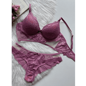 SET IN LACE WITH DETAILS IN TULLY